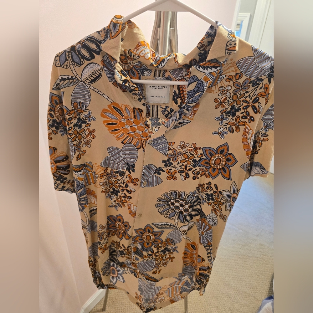 Floral Print Dress with Ruffled Collar